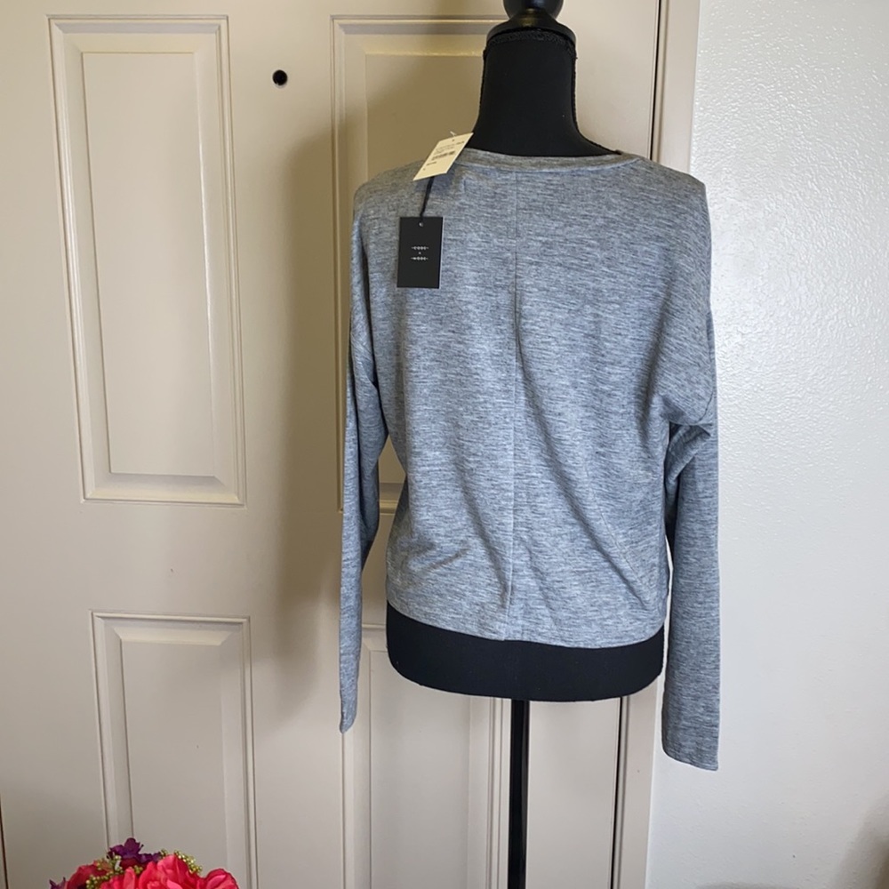 Comfy fitting pullover sweater - Picture 6 of 7